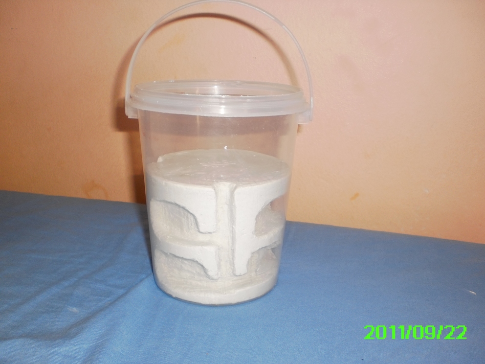 Hormiguero tipo ozo en bote de granizado de limon( finalizado)