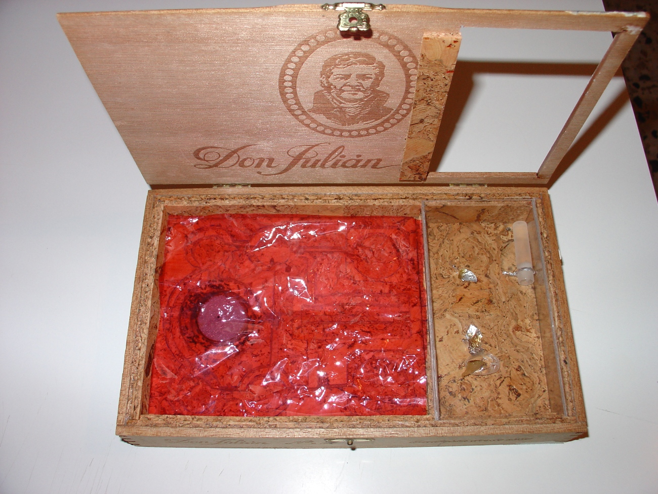 caja puros con celofan